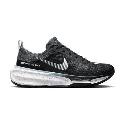 Nike Invincible 3 max cushion road running shoe